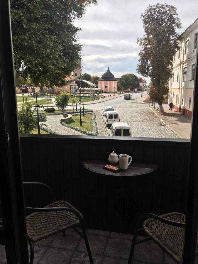 Appartement Бажане Місце à Kamianets-Podilsky Extérieur photo