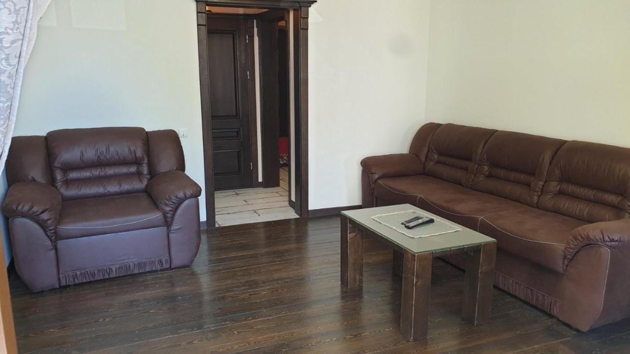 Appartement Бажане Місце à Kamianets-Podilsky Extérieur photo